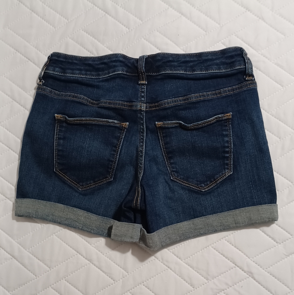 Shorts - Picture 2 of 2